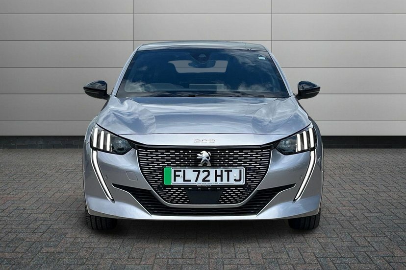 Peugeot e-208 50Kwh Gt 7Kw Charger Blue #7