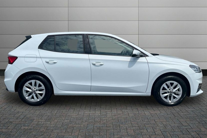 Skoda Fabia 1.0 Tsi Se Edition Hatchback 95 White #4