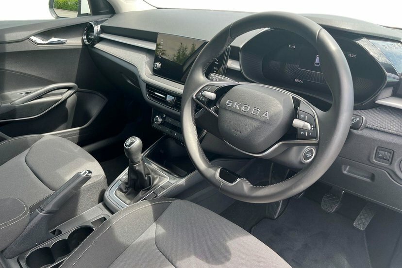 Skoda Fabia 1.0 Tsi Se Edition Hatchback 95 White #6