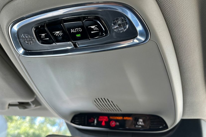Volvo V90 D4 R-design Adaptive Cruise, Heated Seats, Park A White #17