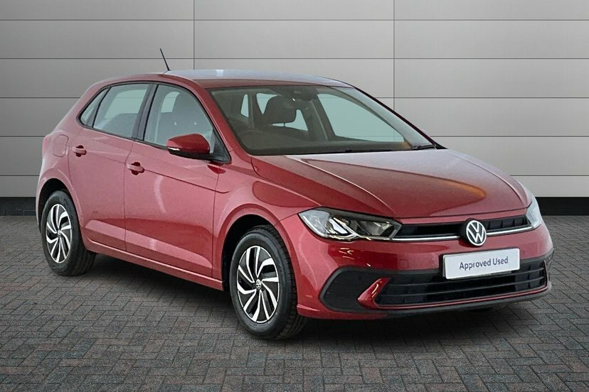 Volkswagen Polo 1.0 Tsi Life Hatchback 95 Ps Red