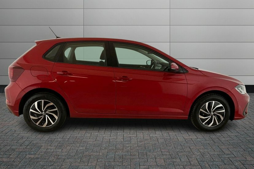 Volkswagen Polo 1.0 Tsi Life Hatchback 95 Ps AU72UTV Red #4