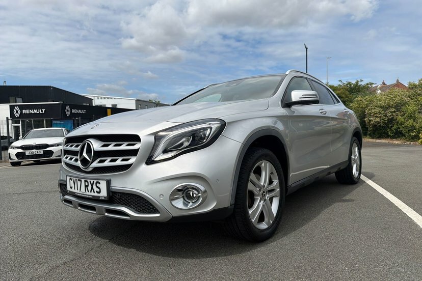 Mercedes-Benz GLA Class 220D Amg Line Suv 7G-dct 4Matic Euro 6 White #22