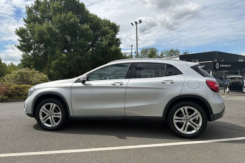 Mercedes-Benz GLA Class 220D Amg Line Suv 7G-dct 4Matic Euro 6 White #57