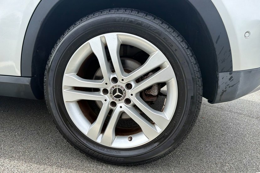 Mercedes-Benz GLA Class Gla220d Sport Premium Plus Suv Silver #4