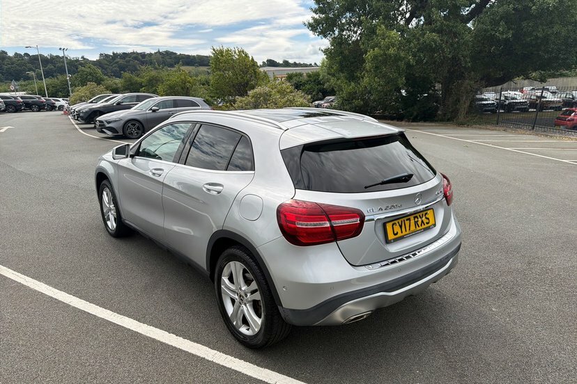 Mercedes-Benz GLA Class 220D Amg Line Suv 7G-dct 4Matic Euro 6 White #32