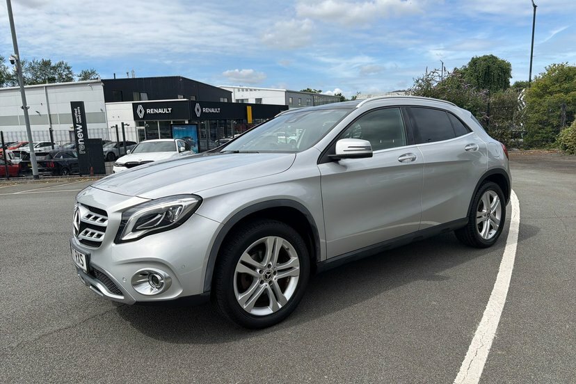 Mercedes-Benz GLA Class 220D Amg Line Suv 7G-dct 4Matic Euro 6 White #56