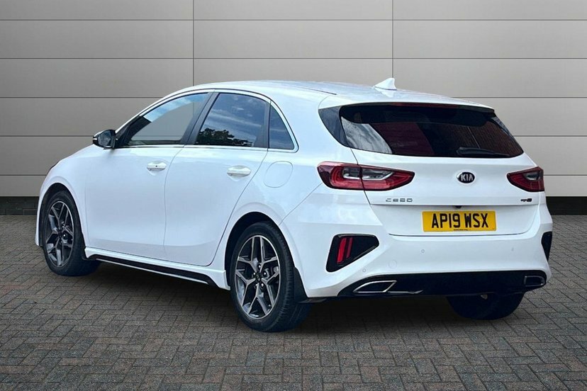 Kia Ceed 1.4 T-gdi Gt-line Hatchback Dct 138 Bh White #3