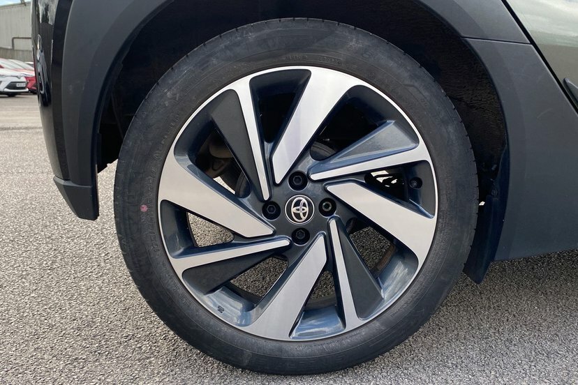 Toyota Aygo X 1.0 Vvt-i Edge Black #21