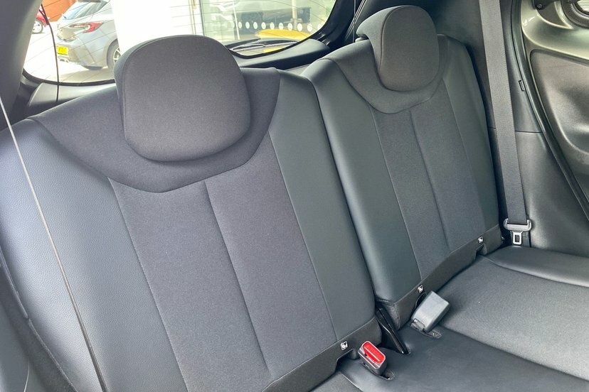Toyota Aygo X 1.0 Vvt-i Edge Black #28