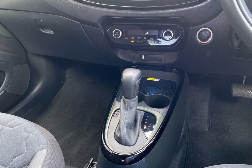 Toyota Aygo X 1.0 Vvt-i Edge Black #34