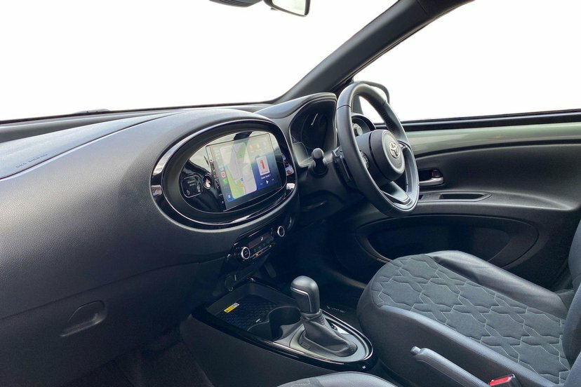 Toyota Aygo X 1.0 Vvt-i Edge Black #10
