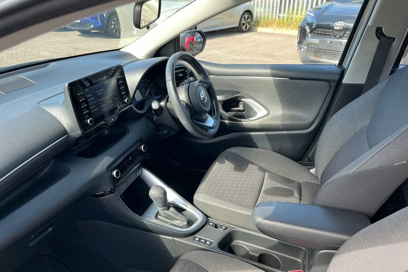 Toyota Yaris 1.5 Vvt-h Dynamic E-cvt Euro 6 Ss Grey #32