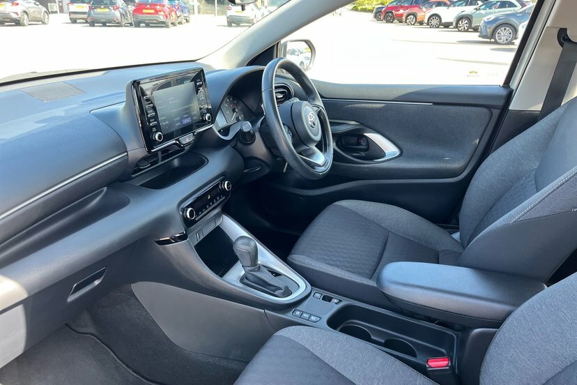 Toyota Yaris 1.5 Vvt-h Dynamic E-cvt Euro 6 Ss Grey #47