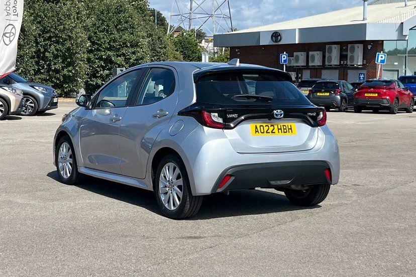 Toyota Yaris 1.5 Vvt-h Dynamic E-cvt Euro 6 Ss Grey #40