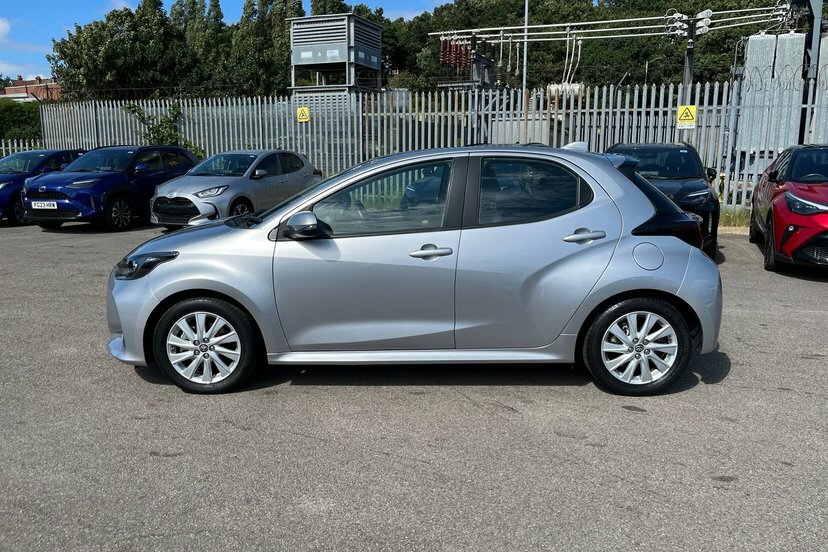 Toyota Yaris 1.5 Vvt-h Dynamic E-cvt Euro 6 Ss Grey #30