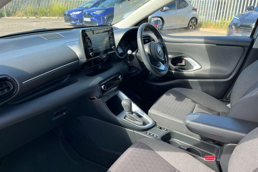 Toyota Yaris 1.5 Vvt-h Dynamic E-cvt Euro 6 Ss Grey #31