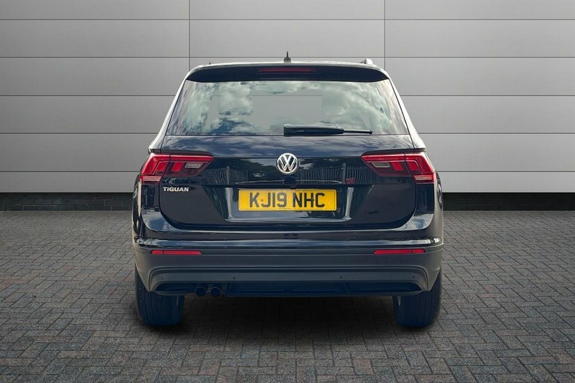 Volkswagen Tiguan Sel Tsi 4Motion Dsg Black #12