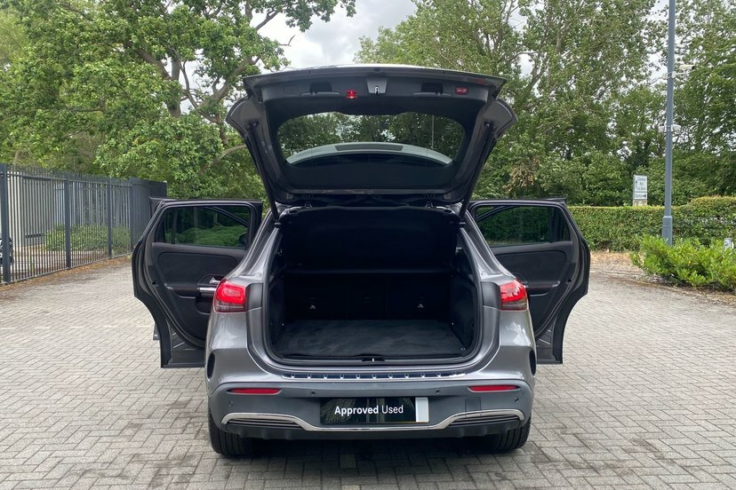 Mercedes-Benz EQA 250 140Kw Amg Line Premium 66.5Kwh Grey #37