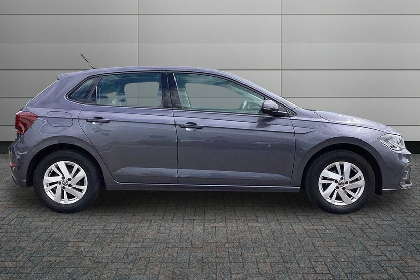 Volkswagen Polo 1.0 Tsi Life Hatchback Dsg 95 Ps Grey #4