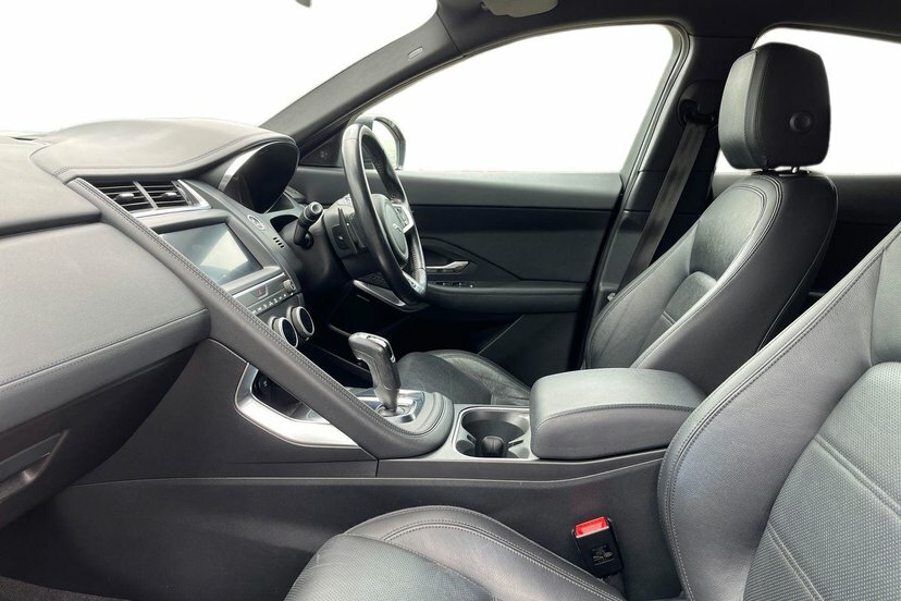 Jaguar E-Pace 2.0 P200 Se Awd EO20UPY #4