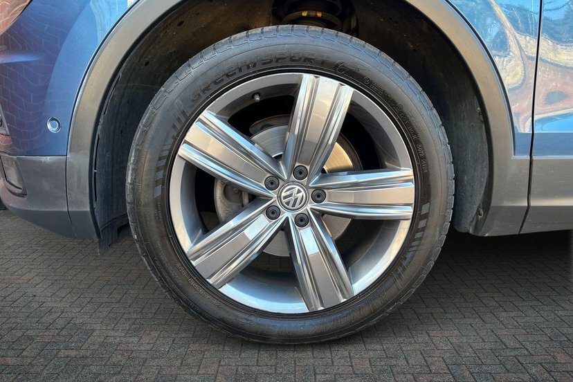 Volkswagen Tiguan Allspace 2.0 Tdi Match Suv Dsg 4Motion 150 Ps Blue #5