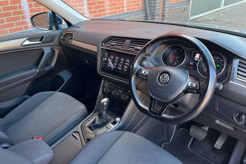 Volkswagen Tiguan Allspace Allspace R-line Tech Tsi 4Motion 4Wd  #31