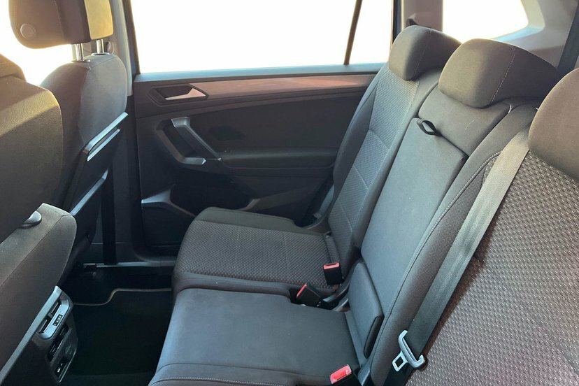 Volkswagen Tiguan Allspace Allspace R-line Tech Tsi 4Motion 4Wd  #10