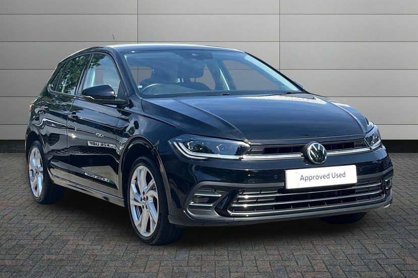 Volkswagen Polo 1.0 Tsi Style Hatchback 95 Ps Black