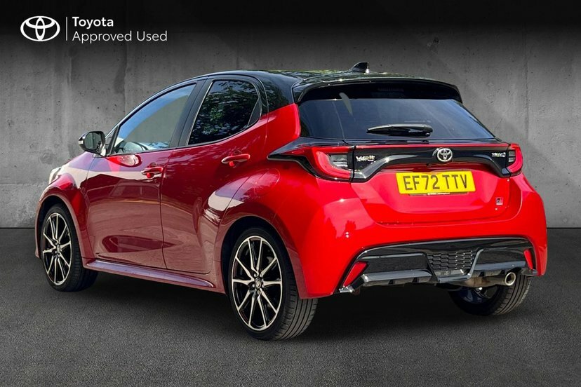 Toyota Yaris 1.5 Vvt-h Gr Sport Hatchback Hybrid E-c #3