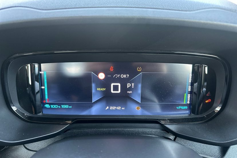 Citroen e-Berlingo 50Kwh Flair XL 7.4Kw Charger #18