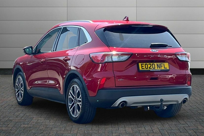 Ford Kuga 2.0 Ecoblue Titanium First Edition Suv Red #3