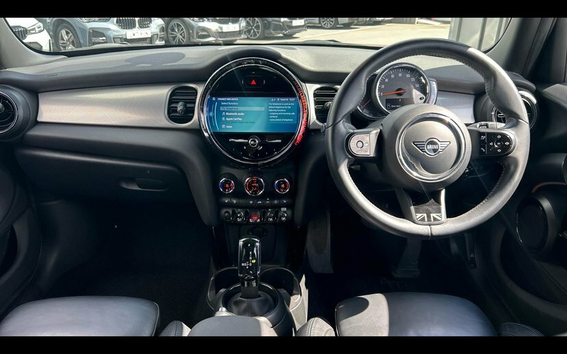 Mini Hatch 5-Door Hatch Cooper Exclusive White #4