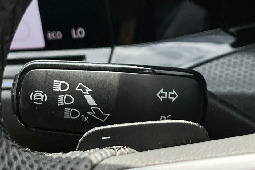 Volkswagen e-Golf 1.5 Etsi Mhev Style Estate Hybrid Dsg Grey #15