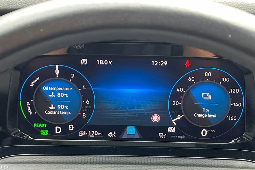 Volkswagen e-Golf 1.5 Tsi Life Estate Blue #19