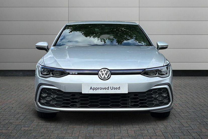 Volkswagen e-Golf 1.5 Tsi Life Estate Blue #7