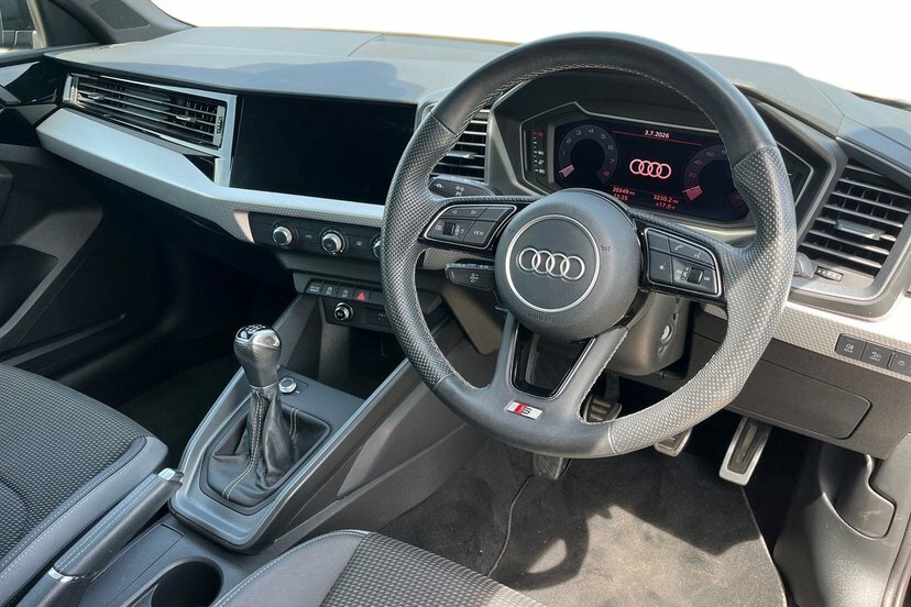 Audi A1 1.0 Tfsi 30 S Line Sportback 11 Black #6