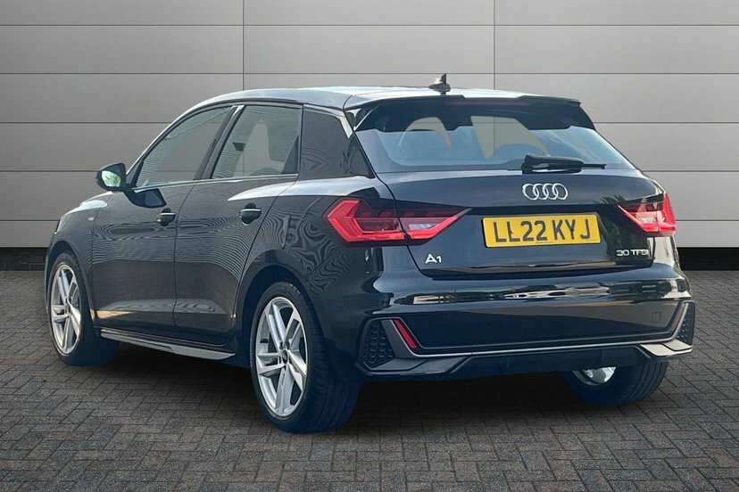 Audi A1 1.0 Tfsi 30 S Line Sportback 11 Black #3