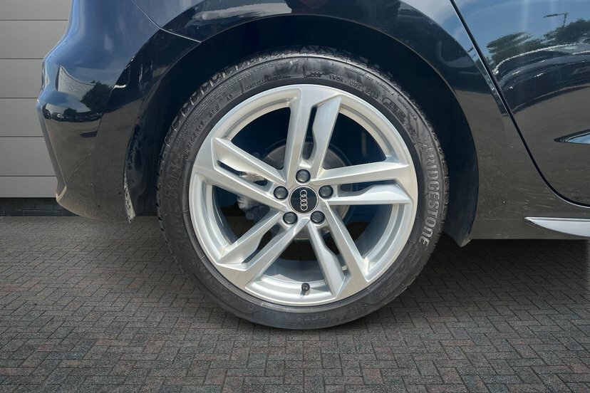 Audi A1 1.0 Tfsi 30 S Line Sportback 11 Black #5