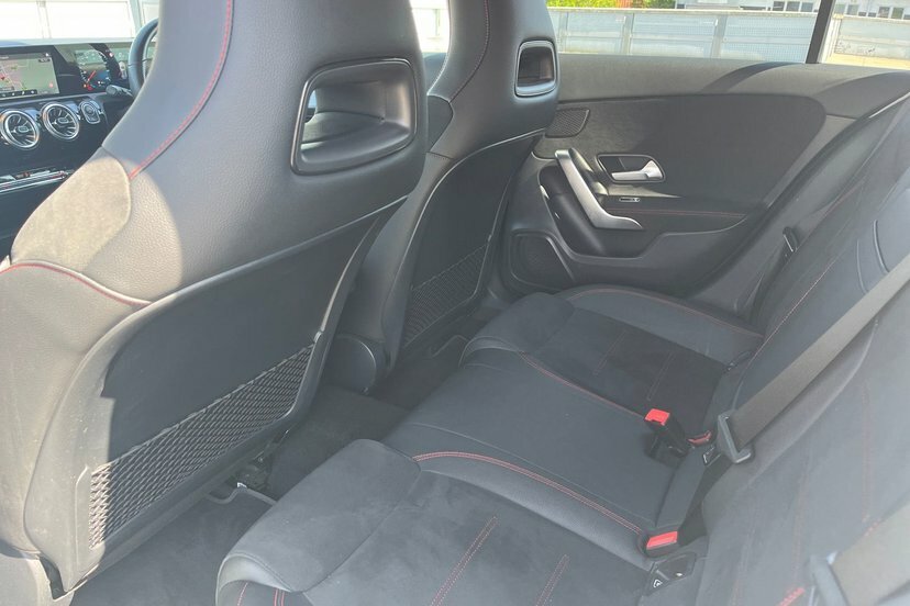 Mercedes-Benz A Class 1.3 A180 Sport 7G-dct Euro 6 Ss Black #23