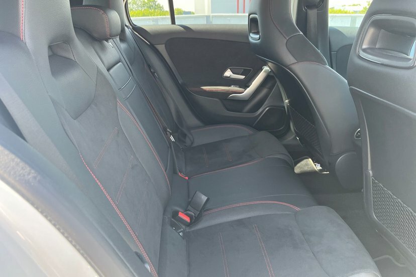 Mercedes-Benz A Class 1.3 A180 Sport 7G-dct Euro 6 Ss Black #22