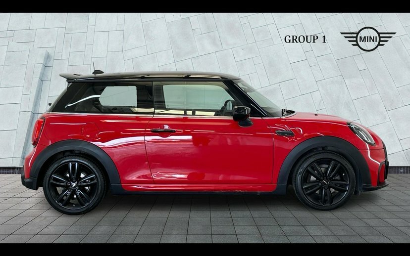 Mini Hatch 3-Door Hatch Cooper Sport BP23XNM Red #3