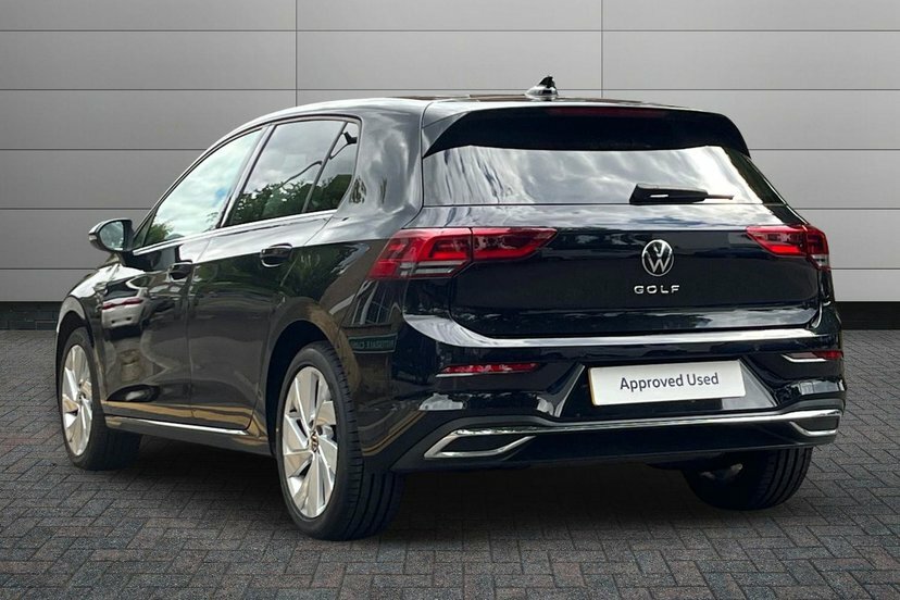 Volkswagen Golf 1.5 Tsi Style Hatchback 150 Ps Black #3