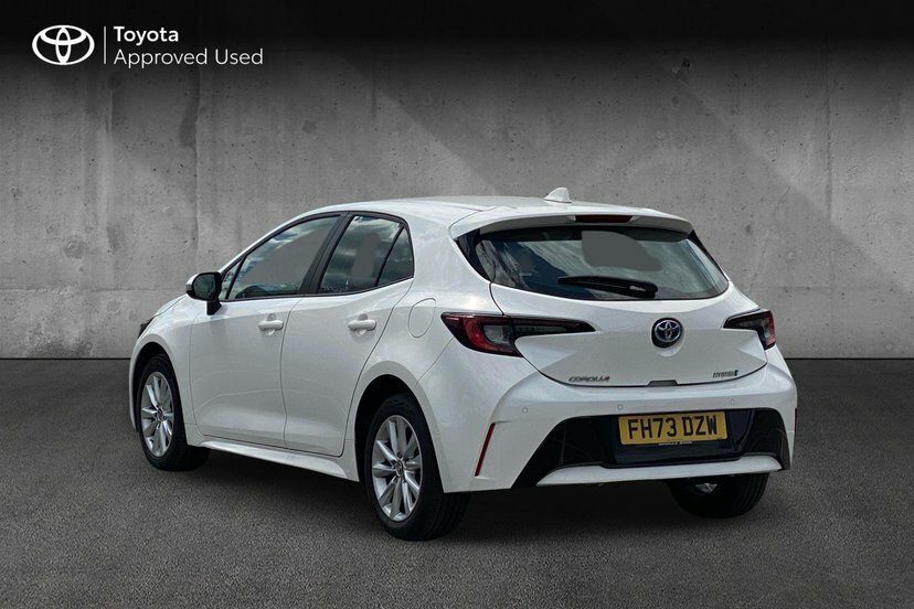 Toyota Corolla 1.8 Vvt-h Icon Hatchback Hybrid Cvt 14 White #4