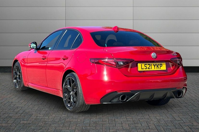 Alfa Romeo Giulia 2.0T Veloce Saloon Gpf 280 Ps Red #3