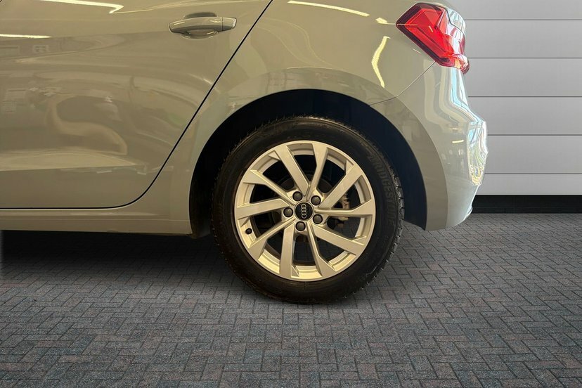 Audi A1 1.0 Tfsi 30 Sport Sportback S Tronic 1 Grey #5
