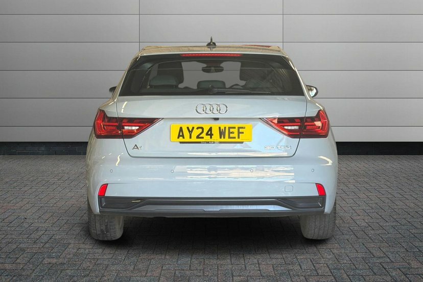 Audi A1 Sportback 30 1.0 Tfsi 110 Sport S Tronic White #11