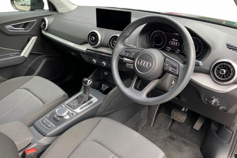 Audi Q2 1.5 Tfsi Cod 35 Sport Suv S Tronic 150 Black #6