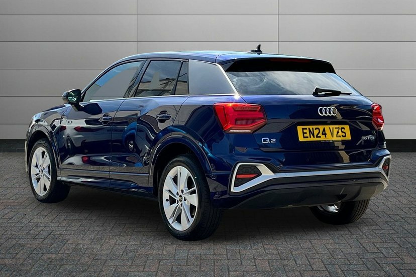 Audi Q2 1.5 Tfsi Cod 35 S Line Suv 150 Blue #3