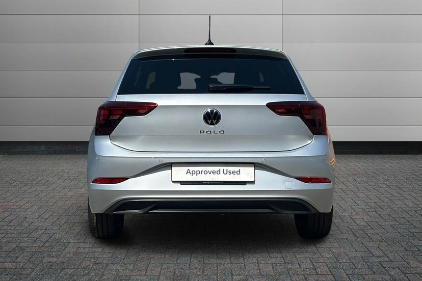 Volkswagen Polo 2.0 Tsi Gti Dsg Black #12